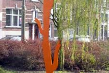 Een beeld dat wij vervaardigde voor Klaas Gubbels in de vijver van de Provenierssingel in Rotterdam.